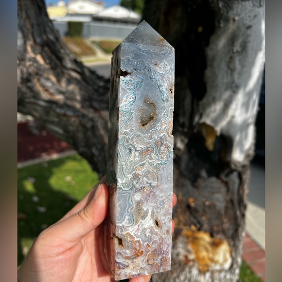 Rare Pink Moss Agate Tower With Druzy Pockets and Quartz - Picture 4 of 7